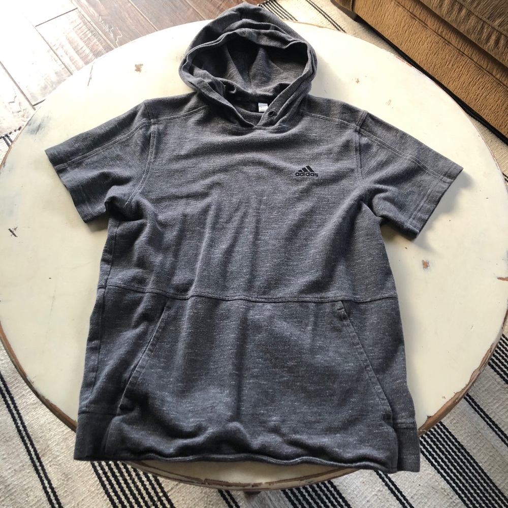Men’s adidas cut off sweatshirt